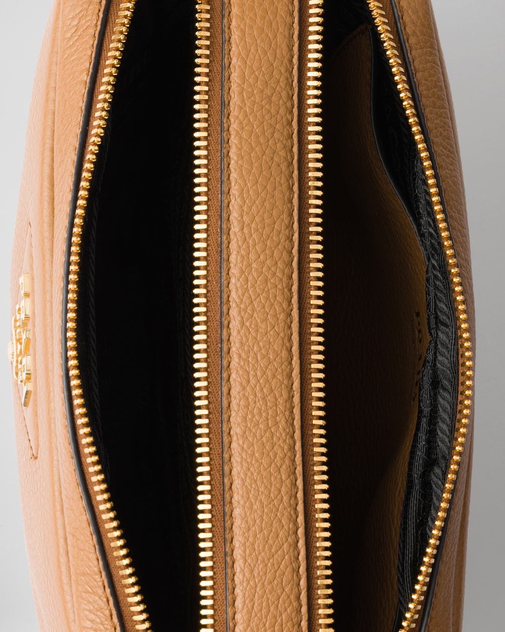 Small Leather Shoulder Bag - Image 4